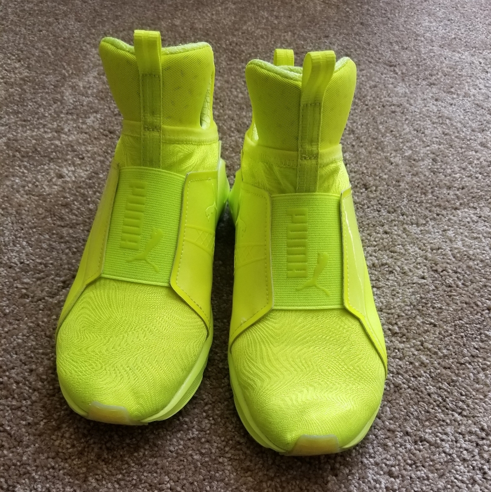 Puma fierce highlighter yellow size 7